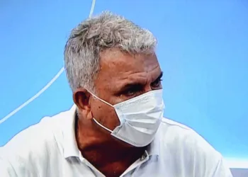 Senador Petecão está internado com pneumonia bacteriana grave: ‘escarrava sangue’
