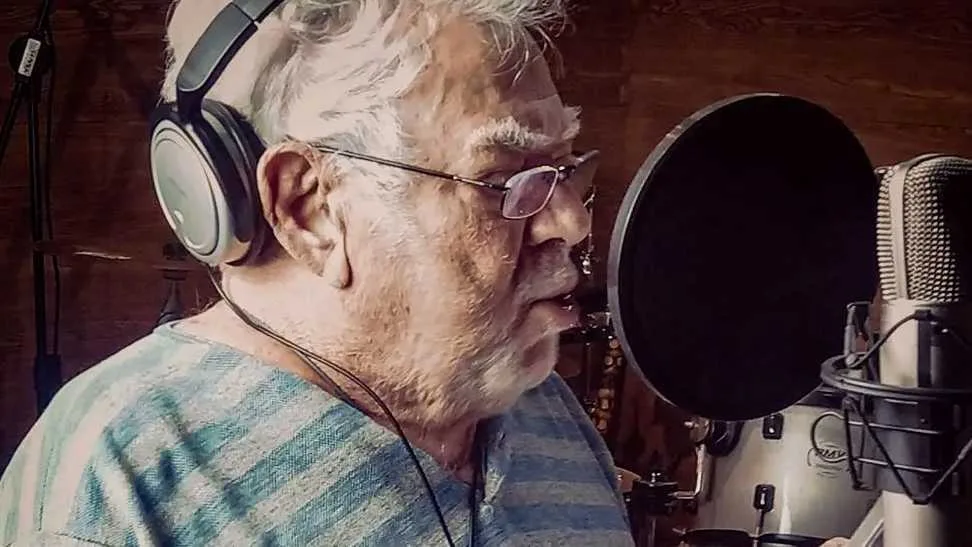 Morre Isaac Bardavid, dublador do Wolverine, aos 90 anos
