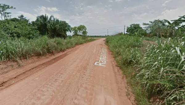 Trio armado rende família em chácara e assaltante é baleado em confronto com a polícia