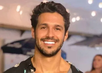 Ex-BBB Rodrigo Mussi recebe alta hospitalar e segue para reabilitação intensiva