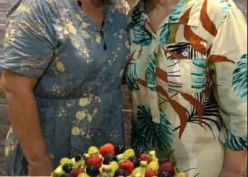 Teve festa para a advogada Evany Evangelista, que recebeu todo carinho dos familiares em comemoração intimista