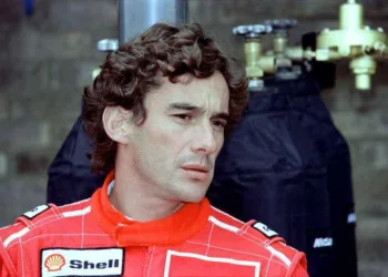 Artista mostra projeção de como Senna estaria atualmente com 62 anos