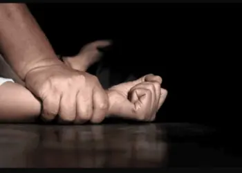 Homem é preso suspeito de invadir casa e tentar estuprar mulher de 25 anos, em Rio Branco