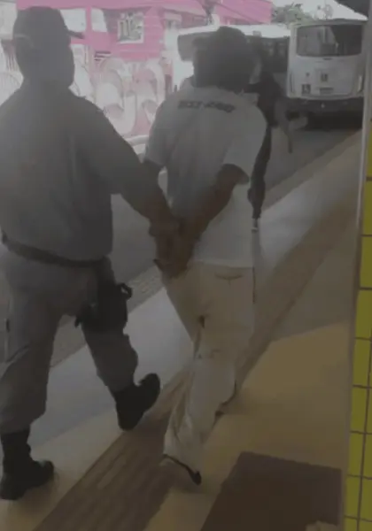 Suspeito de assediar criança de 7 anos,idoso é preso no Terminal Urbano de Rio Branco