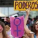BRA116. BRASILIA (BRASIL), 08/03/2018.- Mujeres participan en la marcha en conmemoración al Día Internacional de la Mujer hoy, jueves 8 de marzo de 2018, en la Explanada de los Ministerios, en la ciudad de Brasilia (Brasil). EFE/Joédson Alves