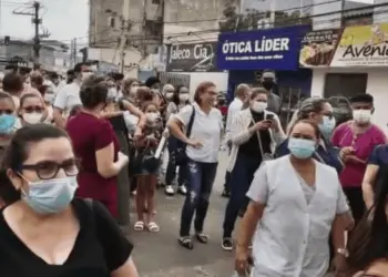 Em novo protesto, servidores da Saúde ocupam entrada do pronto-socorro de Rio Branco