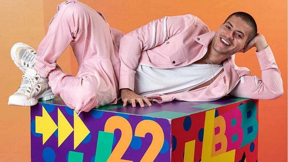 'Eu estava no meu limite emocional', diz Arthur Aguiar após vencer o 'BBB 22'