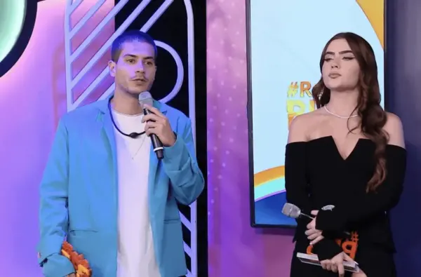 Jade diz que não se arrepende do que disse de Arthur no BBB22: "Assunto já está saturadíssimo" 2 Jade diz que não se arrepende do que disse de Arthur no BBB22: "Assunto já está saturadíssimo"