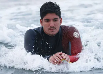Gabriel Medina abre o jogo sobre rompimento com a família e explica afastamento