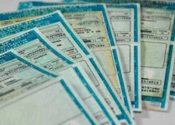 Detran faz alerta sobre golpistas que tentam vender inscrições para CNH Social