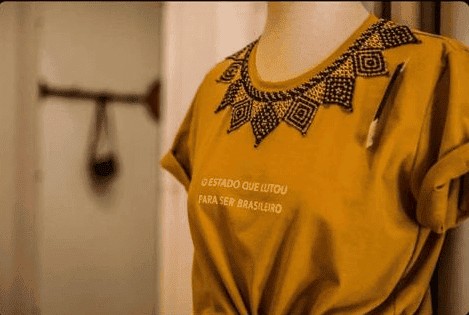 Vivas à arquiteta Tatie De Marchi que rasgou folhinha no calendário solar. Parabéns e felicidades! 2 Vivas à arquiteta Tatie De Marchi que rasgou folhinha no calendário solar. Parabéns e felicidades!