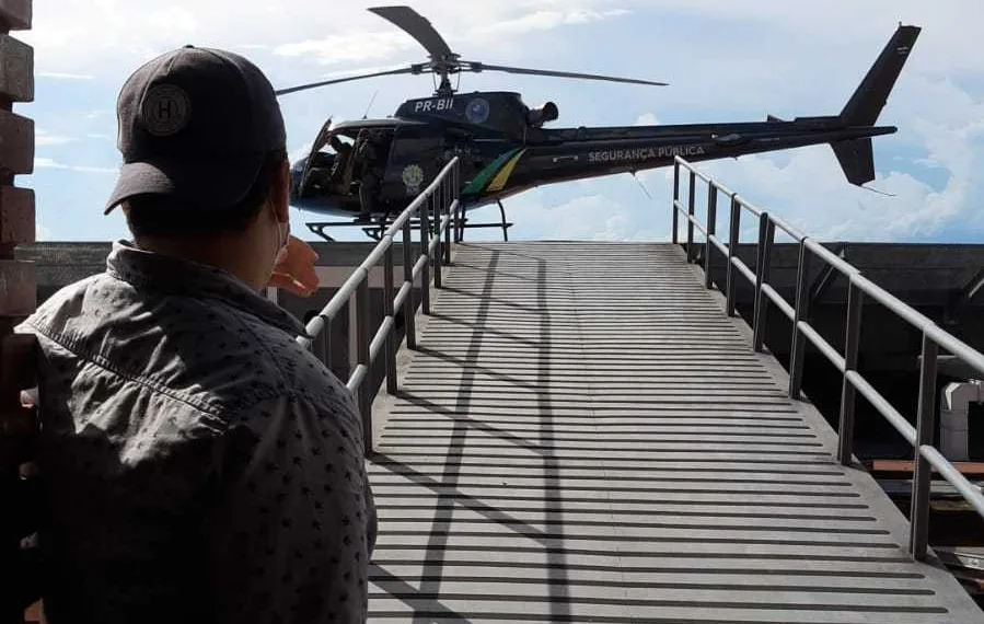 Helicóptero resgata idoso que sofreu AVC e duas vítimas de acidente de trânsito em estado grave