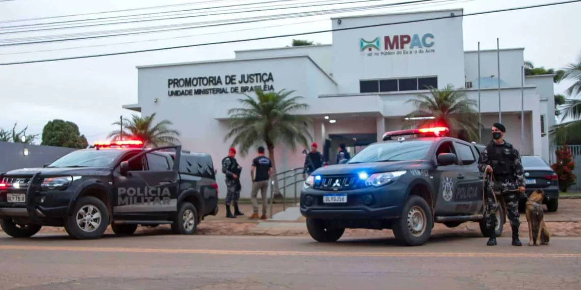 Operação 'Off the rails' cumpre mandados contra suspeitos de orquestrarem crimes no Acre