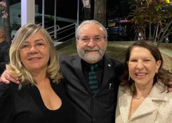 CRM parabeniza médicos do Acre eleitos como presidente e secretária Geral do CFM: ‘Orgulho’