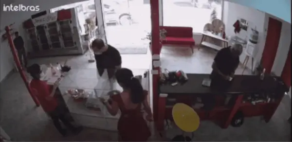 Dois meses após o crime, vídeo revela últimos momentos de vida de Jorge das Flores e família questiona tese de latrocínio