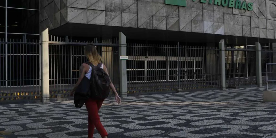 Rio de Janeiro - Edifício sede da Petrobras no Centro do Rio. (Fernando Frazão/Agência Brasil)