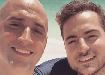 Viúvo de Paulo Gustavo, Thales Bretas revela 'premonição' do ator sobre a Covid-19