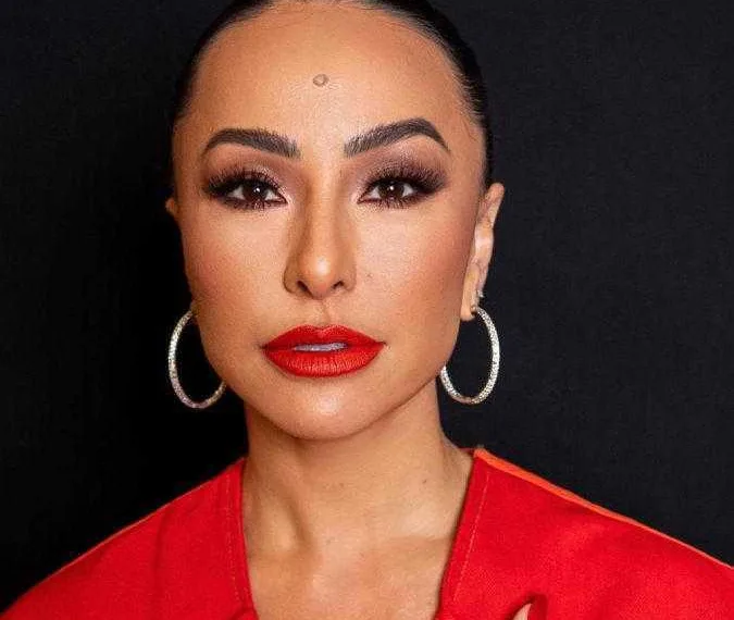Sabrina Sato revela que Duda Nagle não gosta de expor o relacionamento: Sempre me chama a atenção