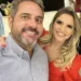 O casal Ricardo e Nathália Martins promovem um open house de sua bela maison à amigos neste final de semana