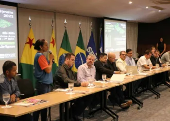 Evento reúne produtores e técnicos para discutir Indicação Geográfica da farinha de Cruzeiro do Sul e açaí de Feijó