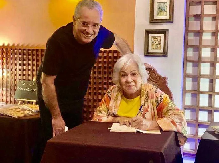 Edir Marques lança livro em Fortaleza-CE