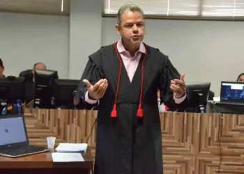Promotor diz que advogados de defesa dos réus não têm conhecimento dos autos processuais
