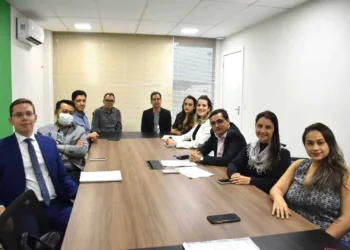 Defensoria Pública se reúne com diretoria da Unimed em busca de melhorias no atendimento infantil