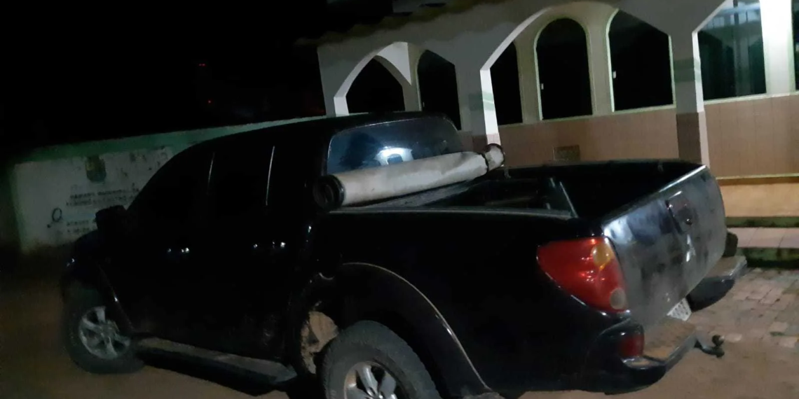 Caminhonetes e moto roubadas são recuperadas após ação integrada das polícias Civil e Militar