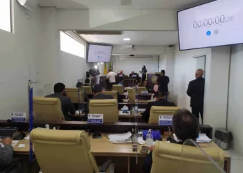 Vereadores da capital aprovam nome de servidores para assumir diretorias na Emurb