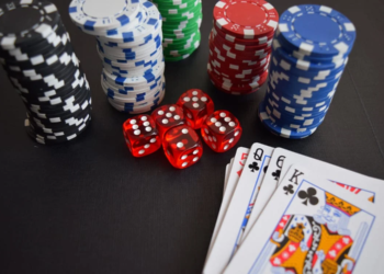 Com a chegada dos cassinos ao Brasil, aumentam-se o número de casas de Poker e jogadores