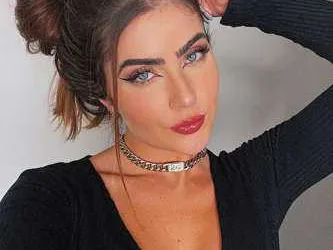Diretor elogia Jade Picon nos ensaios e rebate comentários sobre vídeo da influencer