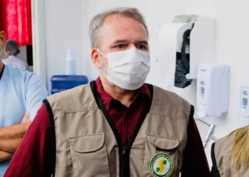 Médicos decidem retomar greve por tempo indeterminado no Acre