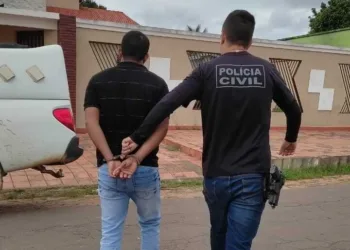 Homem que ateou fogo na casa da ex-mulher é preso por tentativa de feminicídio em Sena Madureira