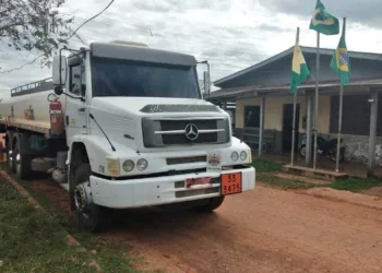 Polícia Militar recupera caminhão roubado no Bujari