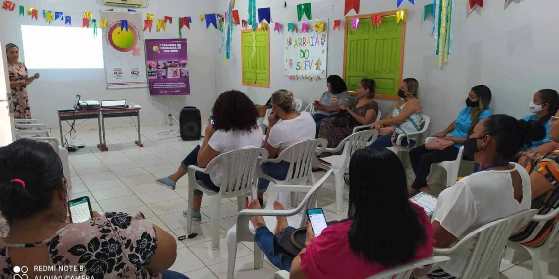 Conselho Estadual dos Direitos da Mulher realiza formação de gestoras e conselheiras do Acre