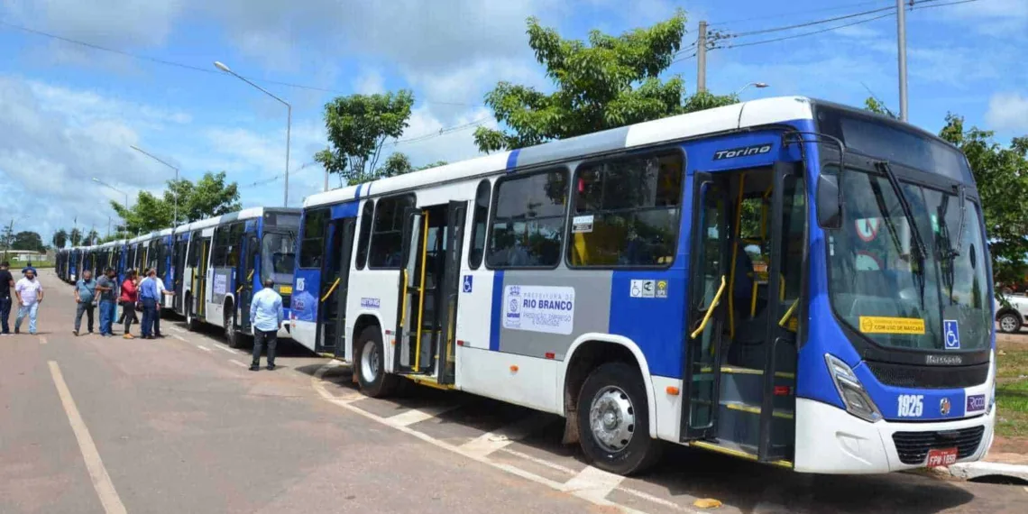 Prefeitura de Rio Branco vai enviar PL à Câmara para subsidiar transporte coletivo e manter preço da passagem