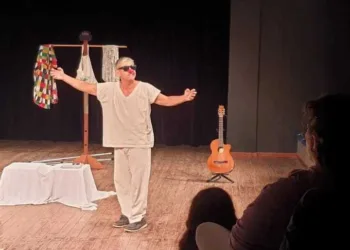 Grupo do Palhaço Tenorino realiza as últimas apresentações de 'Lepra' e 'A Menina e o Palhaço' neste fim de semana