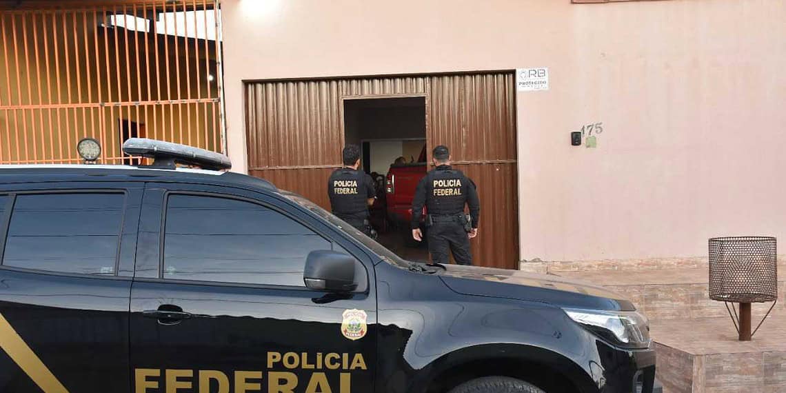 Ao todo, 16 mandados de busca e apreensão foram cumpridos em Rio Branco, Cruzeiro do Sul e João Pessoa/PB (Foto: Ascom/PF)