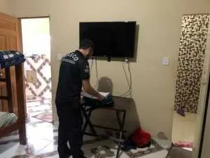 MPAC e polícias Militar e Civil prendem acusado de 'agenciar' adolescentes para homens que frequentavam bar em Sena Madureira
