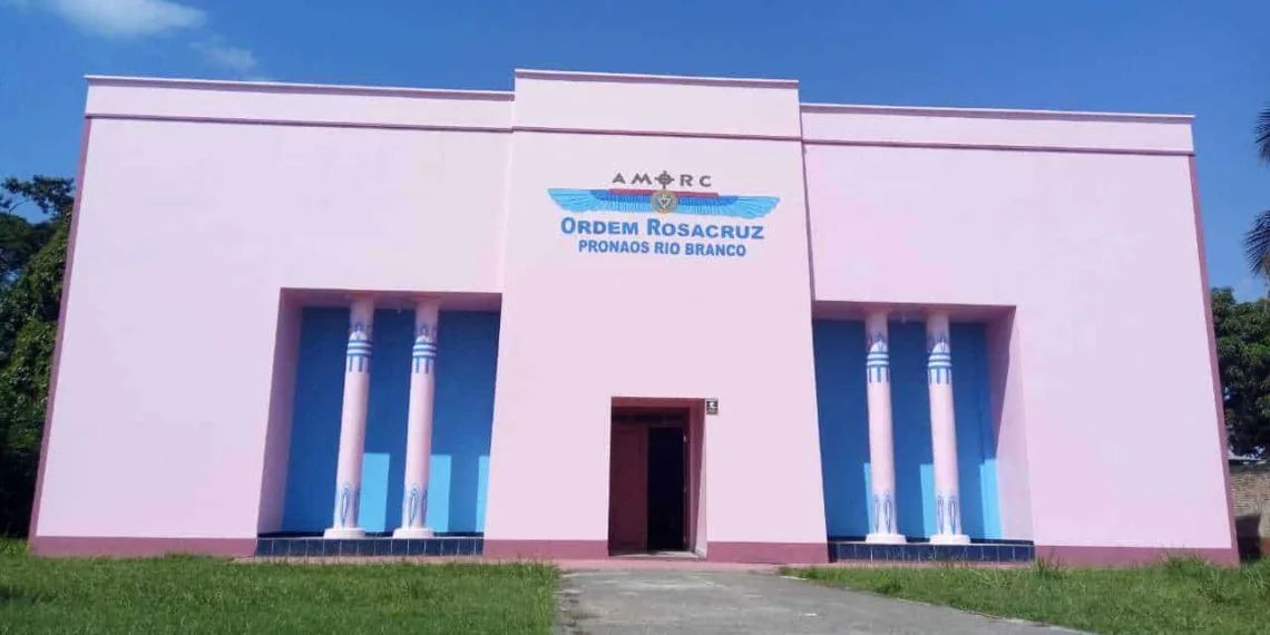 A Ordem Rosacruz fica na Estrada do São Francisco, 1510 - Vitoria, Rio Branco - AC (Foto: Divulgação)