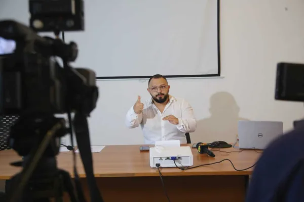 Pais devem procurar Unidades Básicas de Saúde quando crianças apresentarem sintomas de gripe, orienta governo