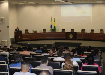 Combate à desinformação nas eleições de 2022 é tema de curso promovido pelo TRE-AC