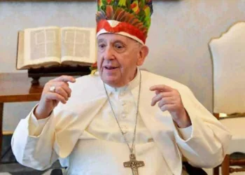 'Arrisca, meu irmão, se você não arriscar, já está errando', diz papa Francisco durante visita de bispos do Acre ao Vaticano