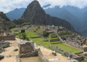 Peru: incêndio florestal coloca Machu Picchu em perigo