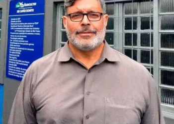 Alexandre Frota critica Claudia Raia e apresentadoras: Lamento muito que ainda não tenha me esquecido