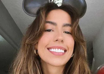 Gabi Brandt choca a web ao revelar fatura do cartão