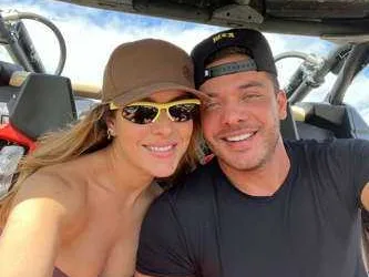 Wesley Safadão nega que esposa processou dançarina