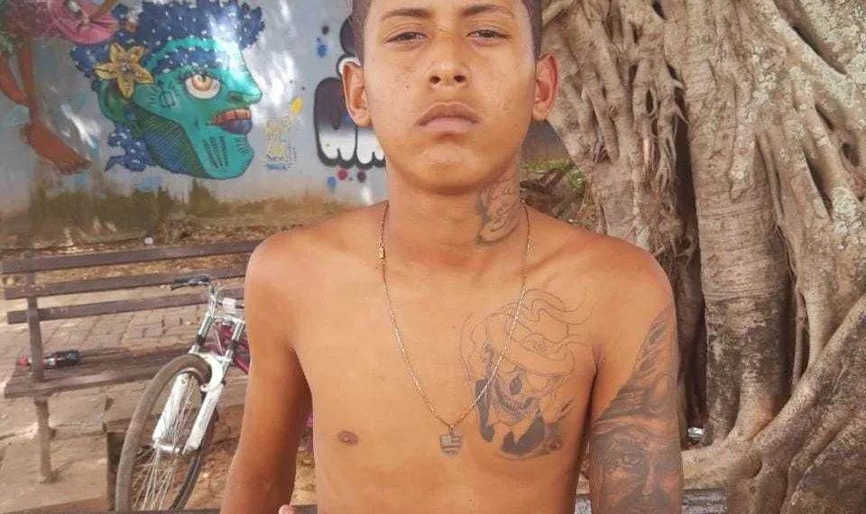 Jovem é encontrado morto na Cidade do Povo; suspeita é de que ele tenha sido executado pelo 'tribunal do crime'