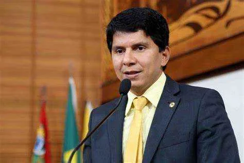 Jenilson Leite nega definição da chapa PT/PSB e diz que relação está sendo construída