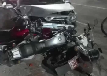 Motorista perde controle da direção, atropela sete pessoas e é linchado por populares na Avenida Ceará; veja o vídeo